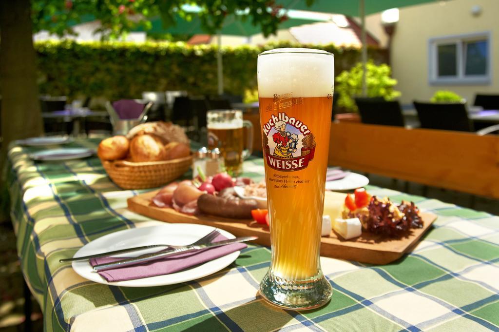 Gasthof Gigl Neustadt an der Donau Exterior foto